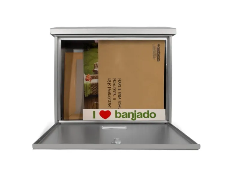 Banjado Briefkasten Edelstahl 38.5x31.5x12cm Ohne Zeitungsfach Inkl. Montagematerial Motiv Vogel Auf Tannenzweig