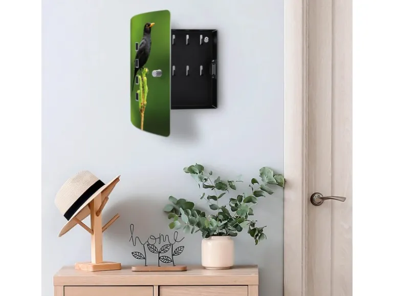 Banjado Design Schlüsselkasten Aus Edelstahl Für 10 Schlüssel 24x21,5x7cm Mit Magnetverschluss Motiv Vogel Auf Tannenzweig