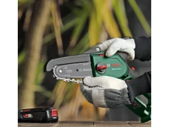 Bosch Akku-Gehölzschneider EasyChain 18 V-15-7 inkl. 2,5 Ah-Akku Ladegerät