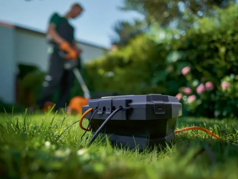 D-Line Wetterschutzbox faltbar