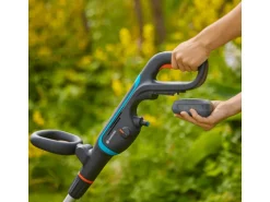 Gardena Akku-Multi-Reiniger AquaBrush Compact 03/18V Power For All Solo