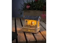 Konstsmide LED Holzsilhouette Marktstand Naturfarben graues Dach