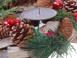 MCW Adventskranz H49 Holz Inkl. 4x Kerzen Rot