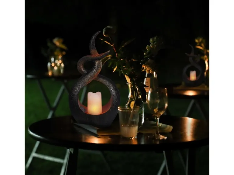 Näve LED-Solar-Dekoleuchte Kerzenflamme Braun