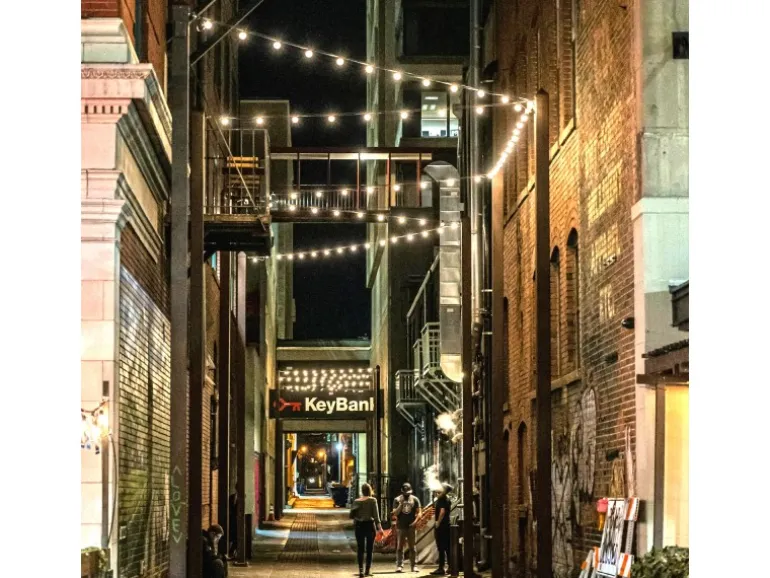 Satisfire Illu- Partylichterkette Grün 5m Gartenlichterkette 5 Kaltweiße LED Biergarten