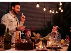 Satisfire Illu-/Partylichterkette 20m Grün Terrasse Garten 30 Ultra-Warmweiße LED Kugeln